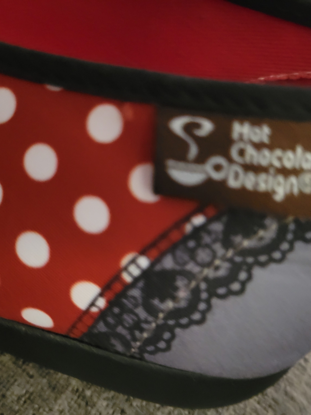 Hot Chocolate Design Petunia Size 39 - Picture 2 of 8